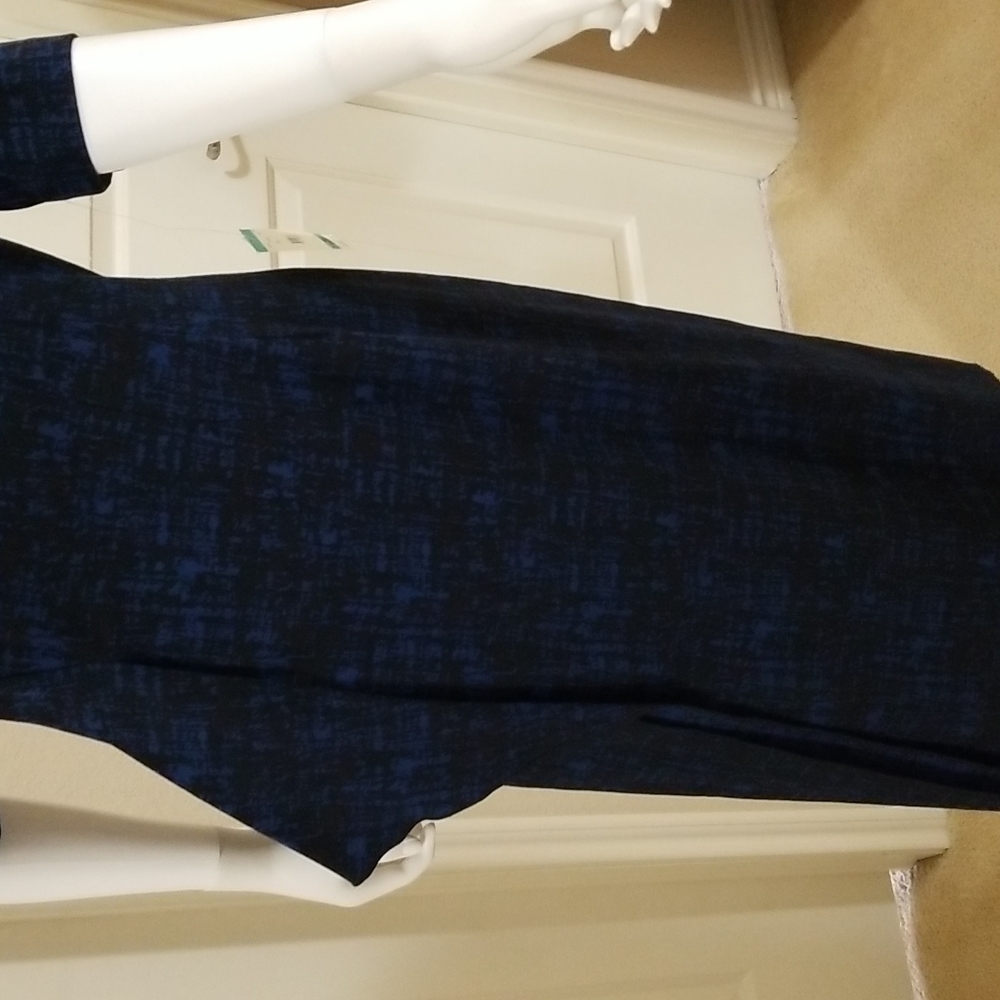 Anne Klein Dark blue and black print Dress has never been worn - Picture 7 of 8